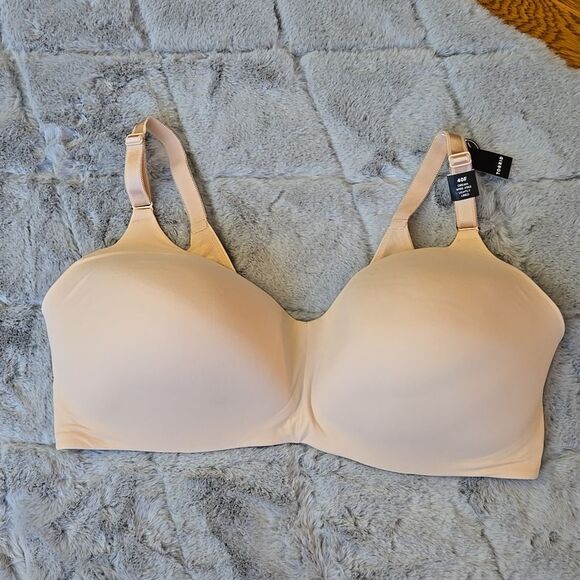 Torrid Lightly Lined Wireless Rose Dust Bra, Women's 40F, New With Tags - Picture 1 of 13